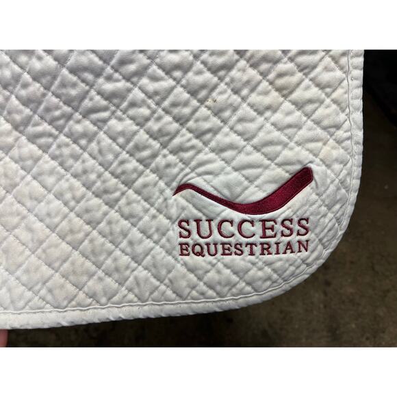 Success Equestrian Deluxe Jumper / AP All Purpose No-Slip Saddle Pad - white - Picture 3 of 5
